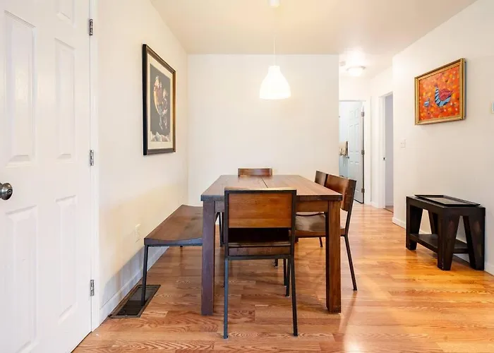 Serenity House Near Gaslamp, San Diego Zoo & Petco